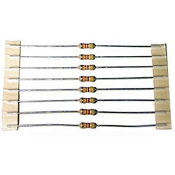 LOT 100 RESISTANCES CARB. 1/4W 0,00 OHM