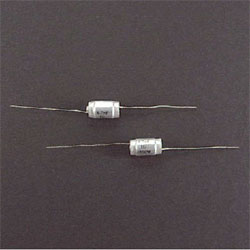 CONDENSATEUR MYLAR   4,7nF 10%  1000Vcc