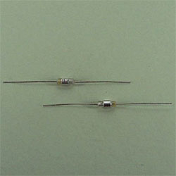 CONDENSATEUR STYROFLEX 280pF 2,5%  63Vcc