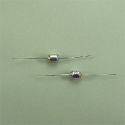 CONDENSATEUR STYROFLEX  6,8nF 2,5% 63Vcc