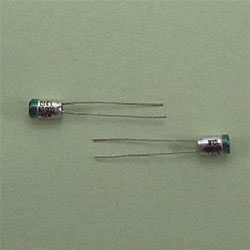 CONDENSATEUR STYROFLEX  10nF  10% 400Vcc