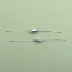 CONDENSATEUR STYROFLEX  1,2nf  5% 63Vcc