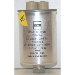 CONDENSATEUR BAIN HUILE---0,68f/2250Vac